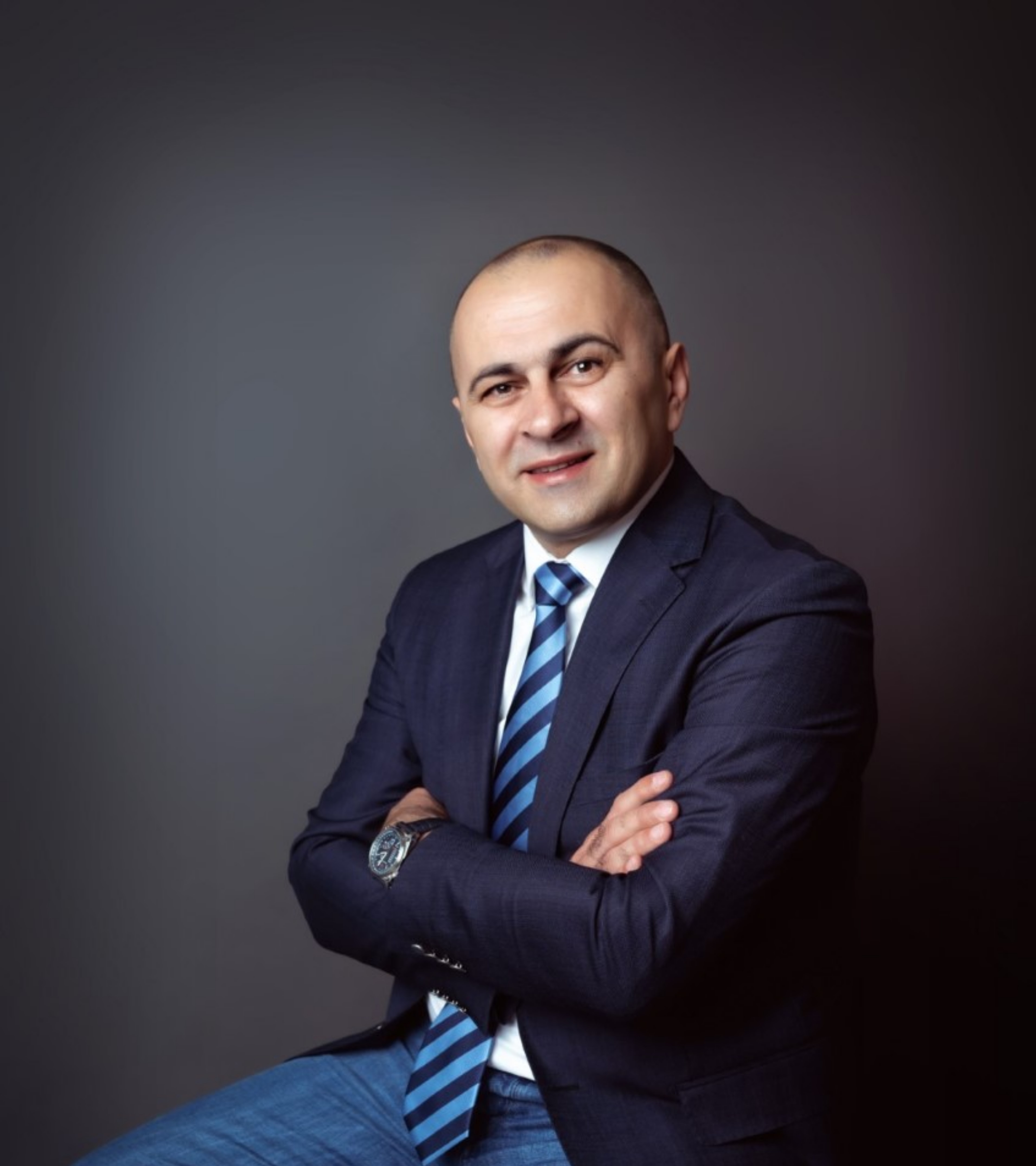 Mr. Čedomir Šušnjar